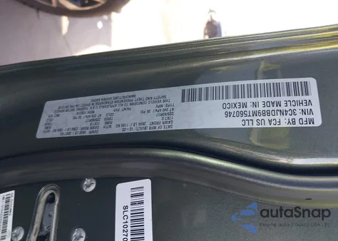 2021 Jeep Compass Latitude 4X4 from USA, damaged, VIN 3C4NJDBB9MT560746